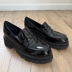 Marc Fisher size 8 Shoes Womens Latika Lug Sole Loafer Black Patent